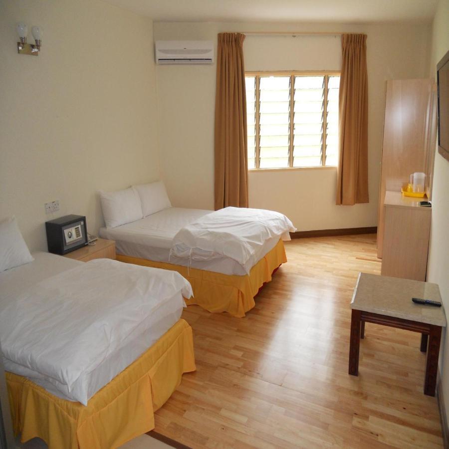 Fresh Hotel Bercham Іпох Екстер'єр фото