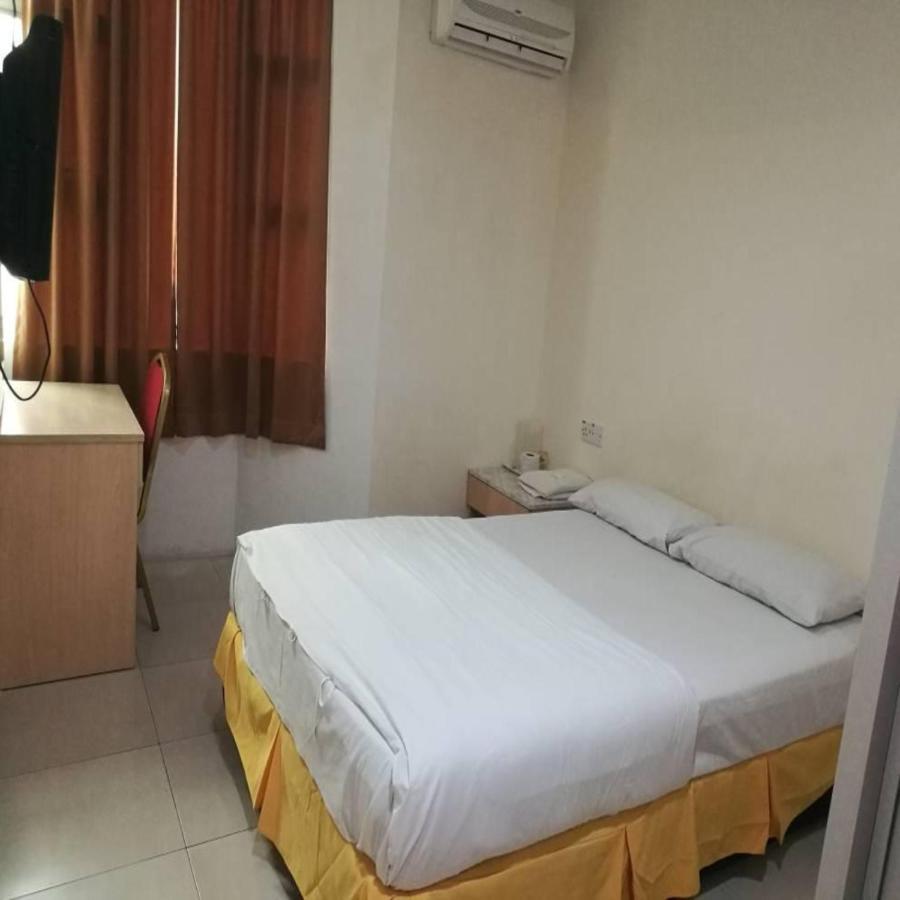 Fresh Hotel Bercham Іпох Екстер'єр фото