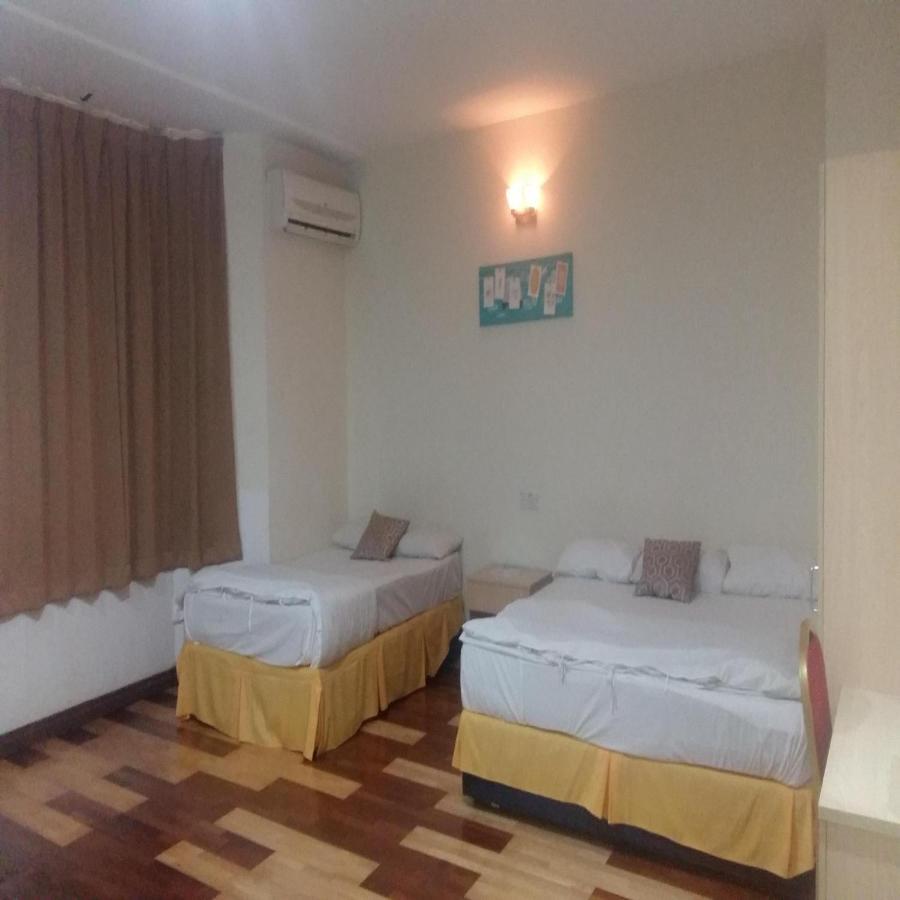 Fresh Hotel Bercham Іпох Екстер'єр фото