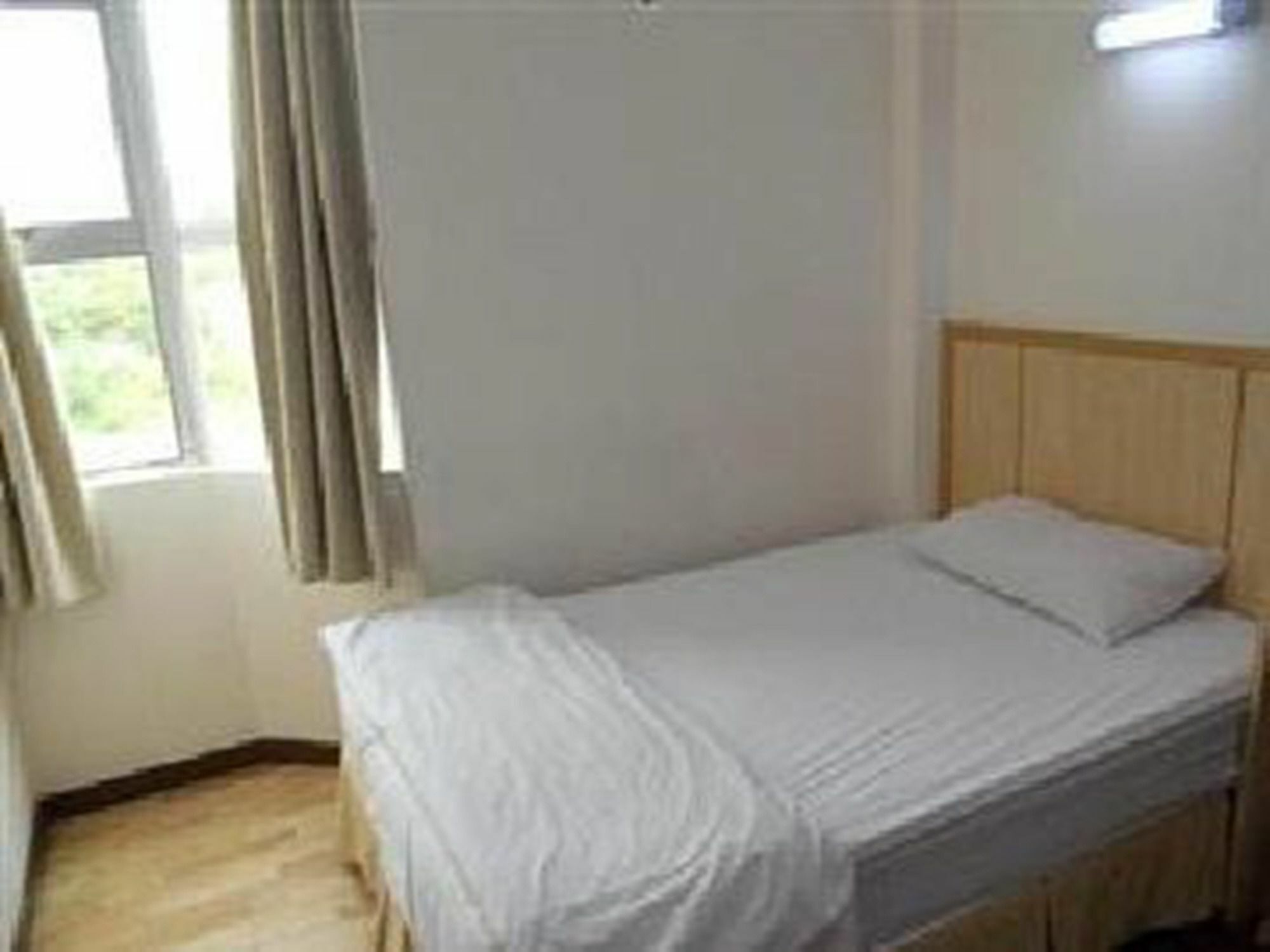 Fresh Hotel Bercham Іпох Екстер'єр фото