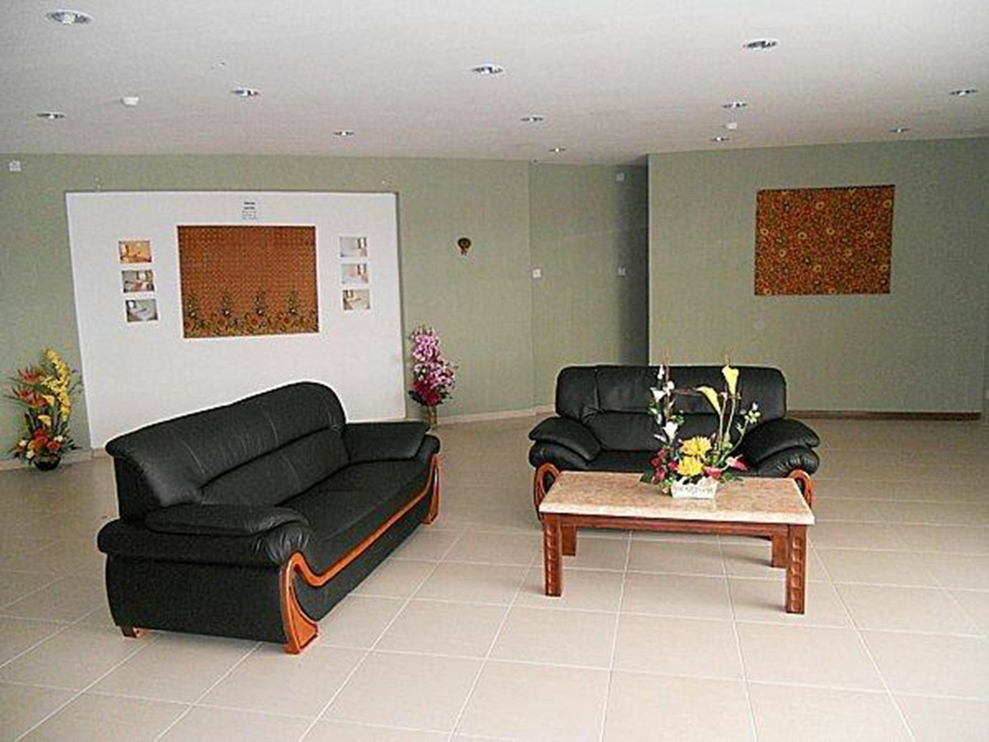 Fresh Hotel Bercham Іпох Екстер'єр фото