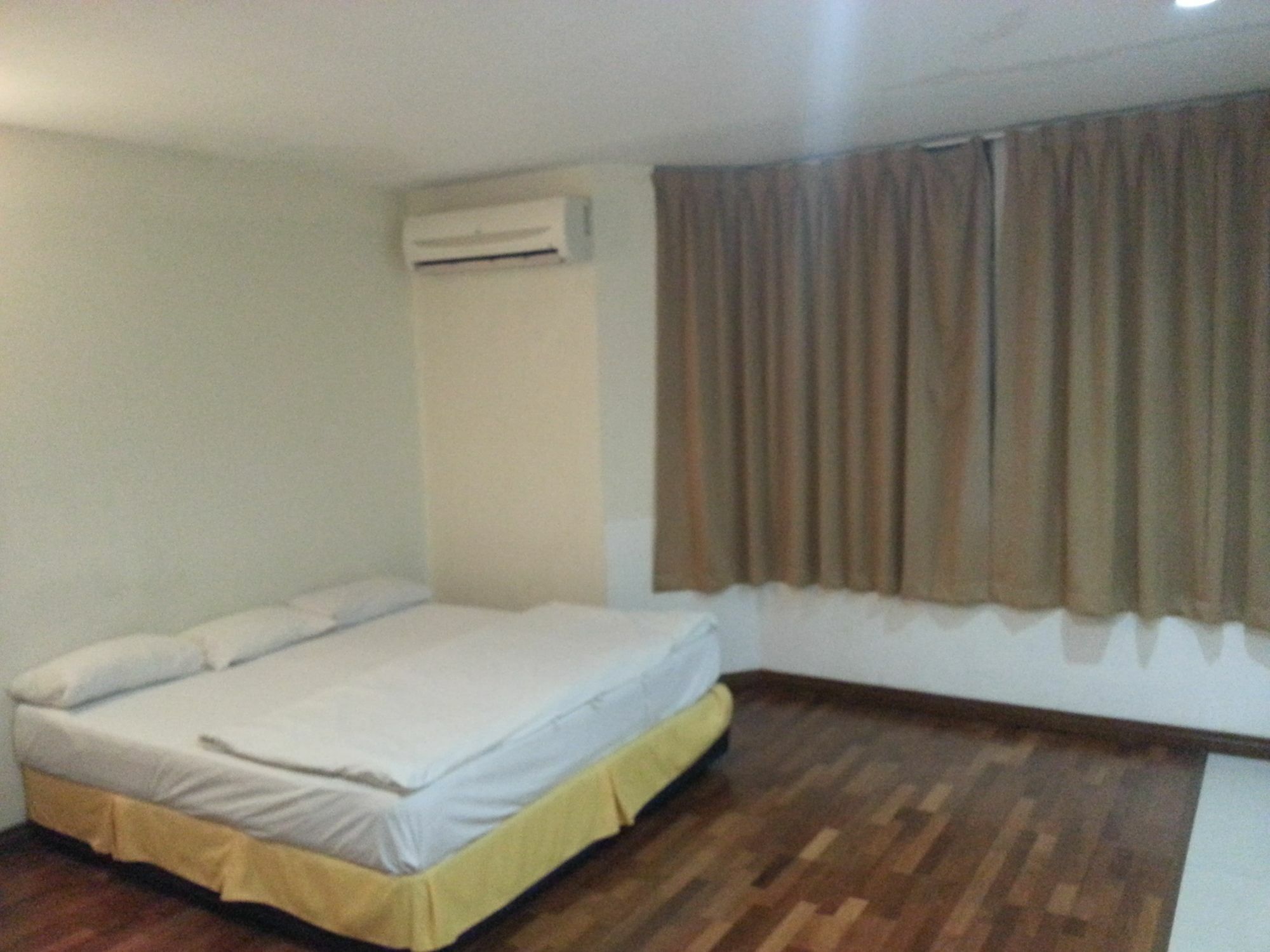 Fresh Hotel Bercham Іпох Екстер'єр фото